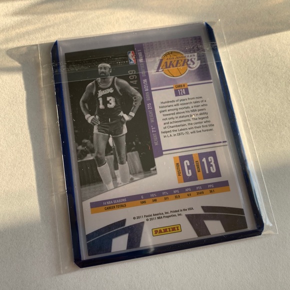 Wilt Chamberlain ‘11 Panini Parallel 091/499 - Picture 5 of 8